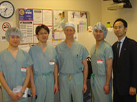 Dr. Thal Training Visiting Surgeons